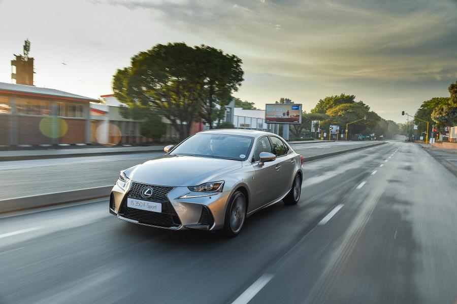  Lexus IS350 F-Sport 2016 года  (ZA) (фото 22 из 26)